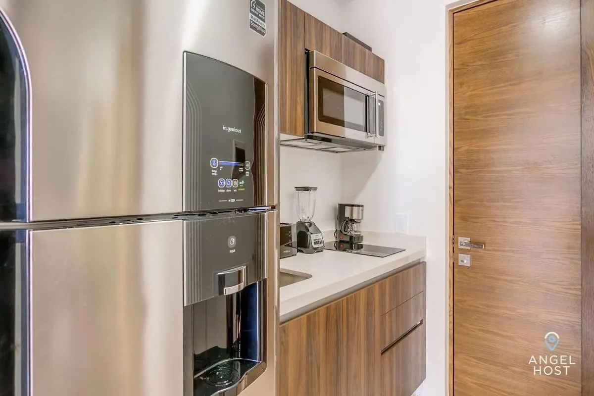 New! Adorable Midtown Studio, Pool, Wifi, Smart Tv Плая-дель-Кармен Апартаменты