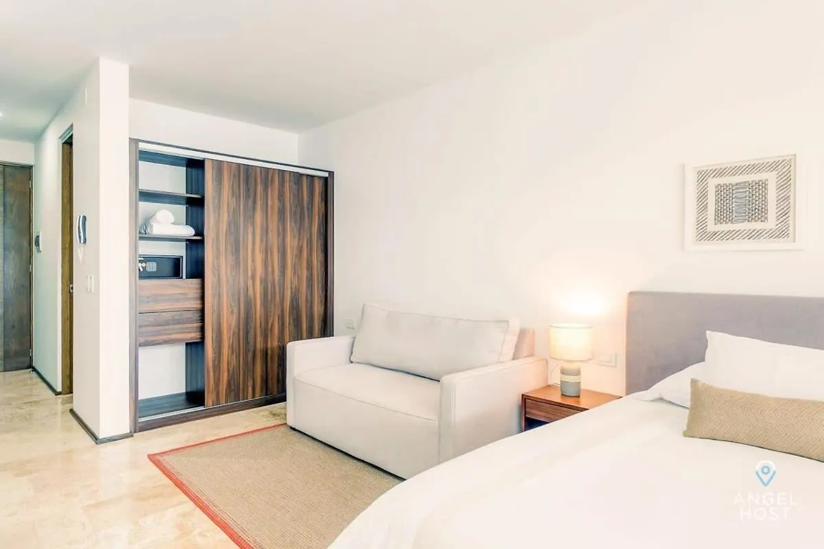 New! Adorable Midtown Studio, Pool, Wifi, Smart Tv Плая-дель-Кармен Апартаменты