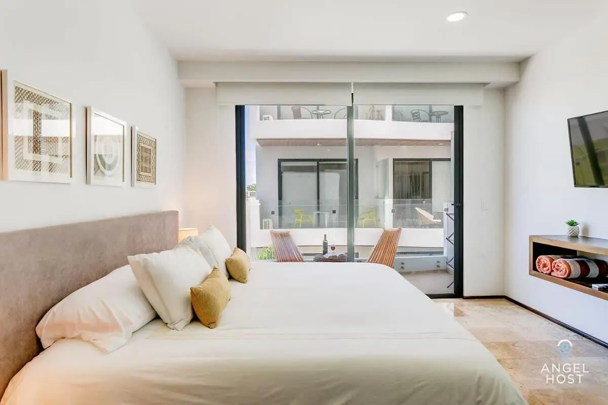 New! Adorable Midtown Studio, Pool, Wifi, Smart Tv Плая-дель-Кармен 0*,